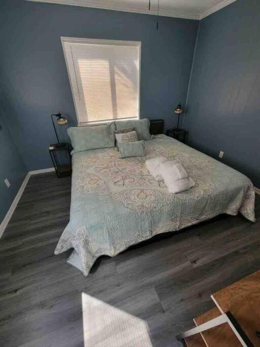 2022 Renovated 2-Bdrm Cozy, Lovely Condo W/Parking! Hilton Head Island Exterior photo